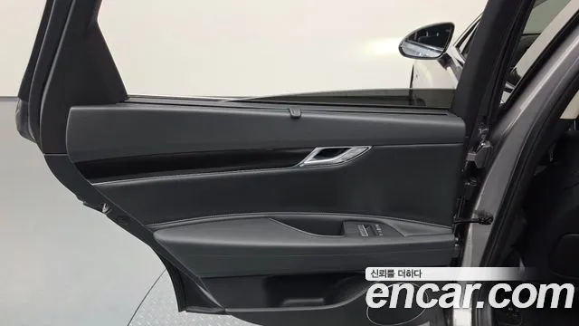 Genesis G80 RG3 — Фото автомобиля 14