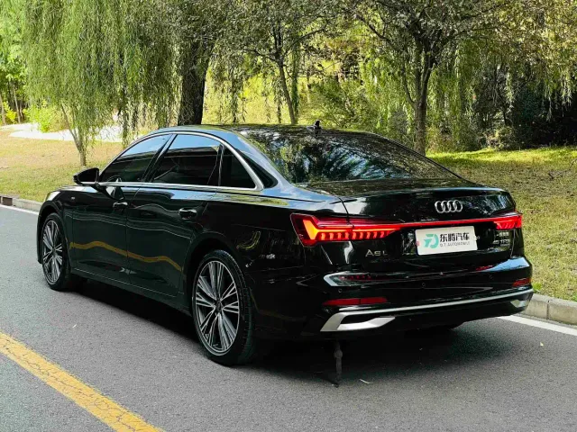 Audi A6L — Фото автомобиля 7