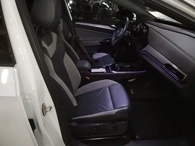 Volkswagen ID.4 Crozz — Фото автомобиля 24