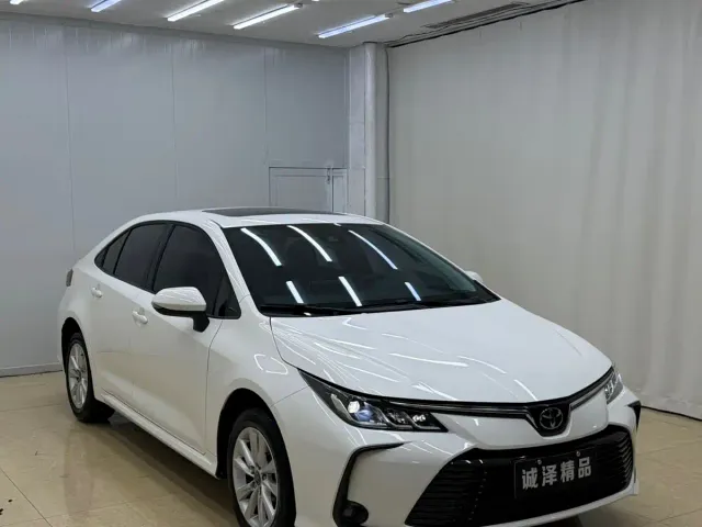 Toyota Corolla — Фото автомобиля 3