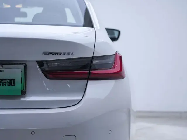 BMW i3 — Фото автомобиля 20