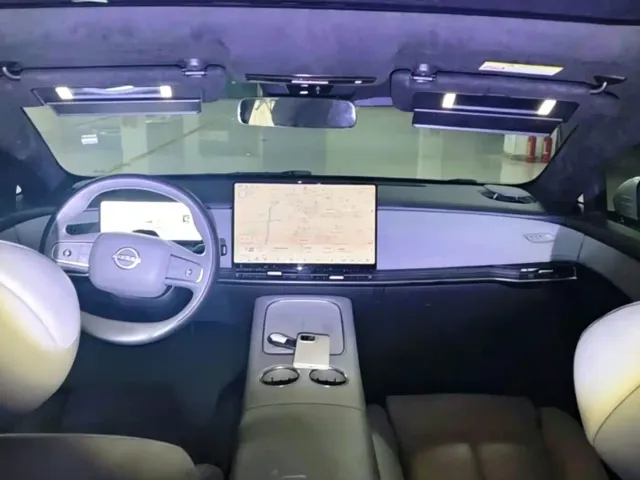 Nissan N7 — Фото автомобиля 5