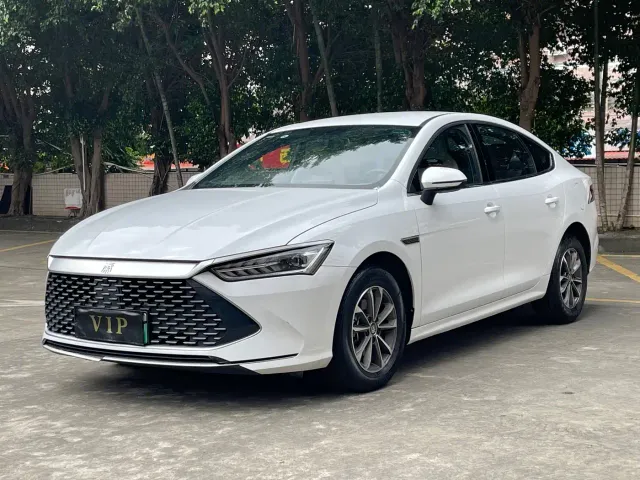 Фотография автомобиля — BYD Qin PLUS