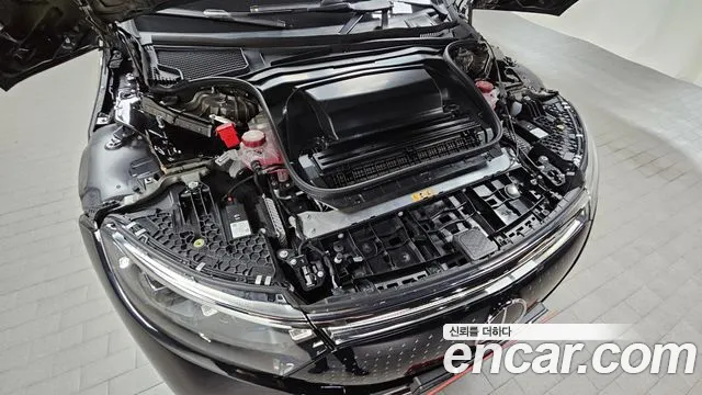Mercedes-Benz EQS — Фото автомобиля 6