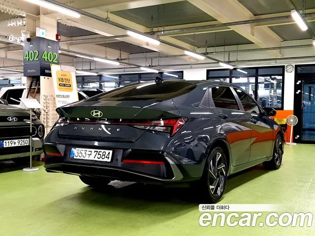 Hyundai AVANTE Новый Avante (CN7) — Фото автомобиля 2