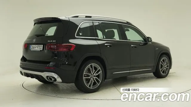 Mercedes-Benz GLB-Class — Фото автомобиля 2
