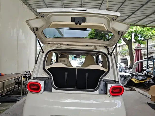 Wuling Hongguang Mini EV — Фото автомобиля 18
