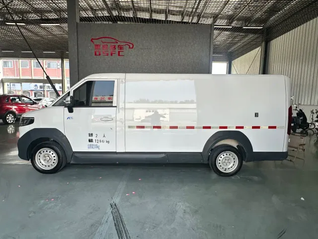 Foton Zhilan Jingling E7 — Фото автомобиля 4