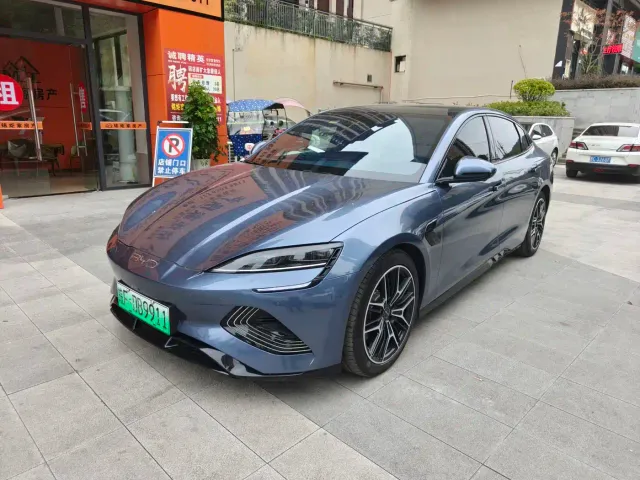 BYD Seal — Фото автомобиля 3