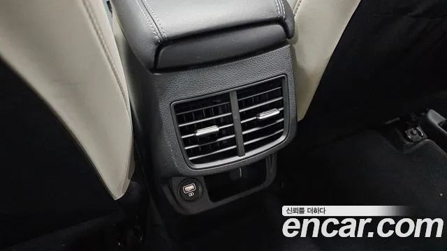 Kia Seltos — Фото автомобиля 30