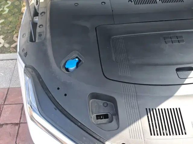 Geely Galaxy E8 — Фото автомобиля 21