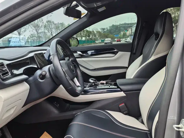 BYD Qin PLUS — Фото автомобиля 7