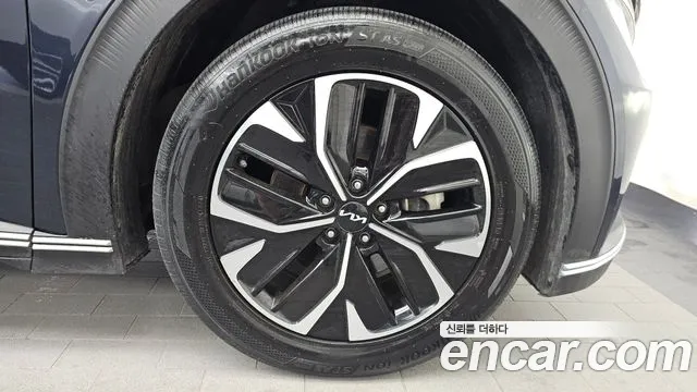 Kia EV6 Standard — Фото автомобиля 21