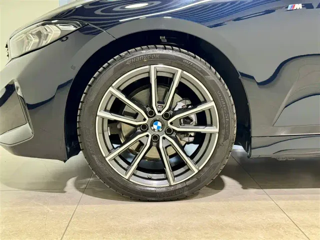 BMW 3 Series — Фото автомобиля 6