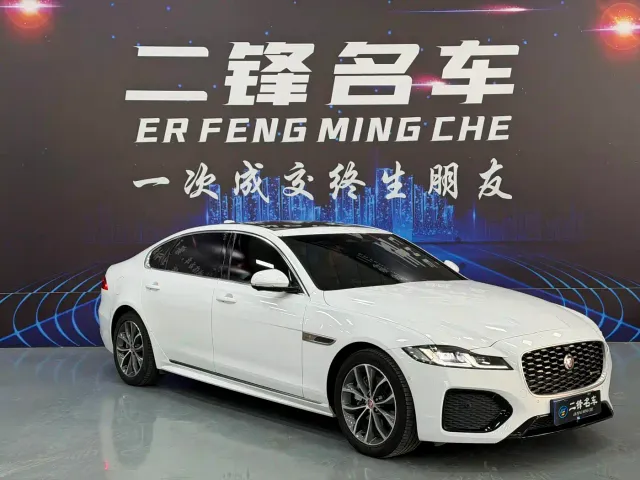 Jaguar XFL — Фото автомобиля 3