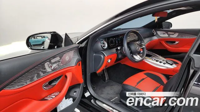 Mercedes-Benz AMG GT 4 двери 43 4MATIC+ — Фото автомобиля 9
