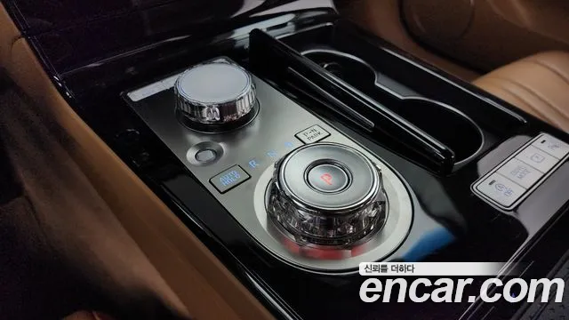Genesis G80 Бензин 2.5 турбо AWD — Фото автомобиля 9