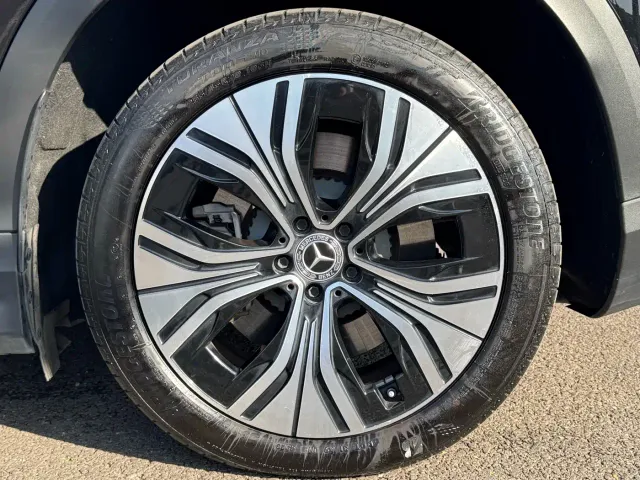 Mercedes-Benz EQE SUV — Фото автомобиля 16