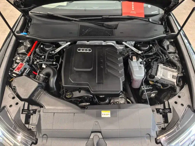 Audi A6L — Фото автомобиля 16