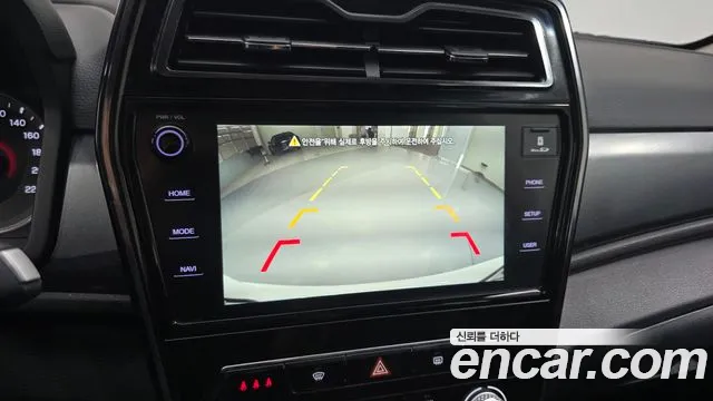 KG_Mobility_Ssangyong TIBOLI Very New Tivoli Бензин 1.5 2WD — Фото автомобиля 16