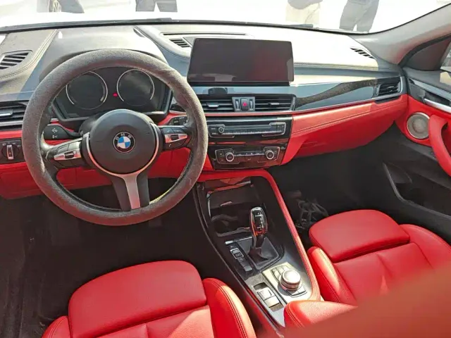 BMW X2 — Фото автомобиля 12
