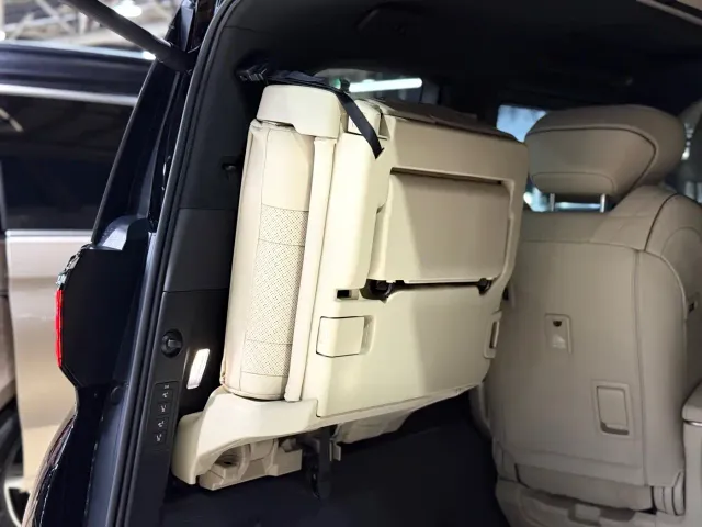 Toyota Alphard — Фото автомобиля 23