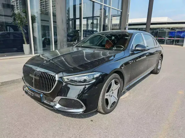 Фотография автомобиля — Mercedes-Benz Maybach S-Class
