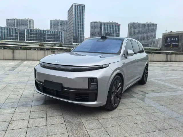 Фотография автомобиля — Li Auto L7