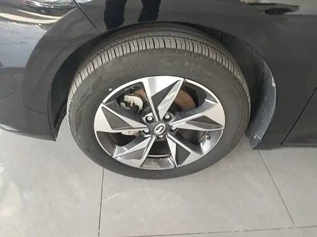 GAC Trumpchi M6 — Фото автомобиля 22