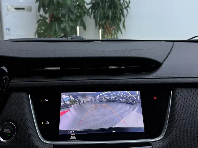 Cadillac XT5 — Фото автомобиля 9