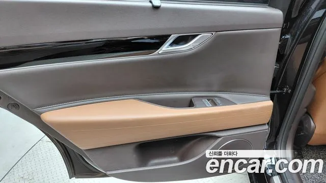 Genesis G80 RG3 — Фото автомобиля 14