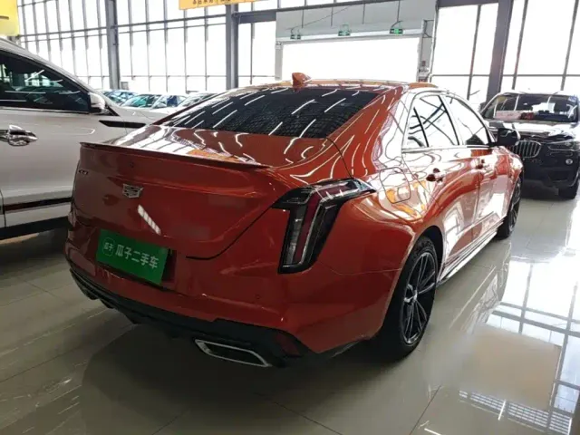 Cadillac CT4 — Фото автомобиля 6