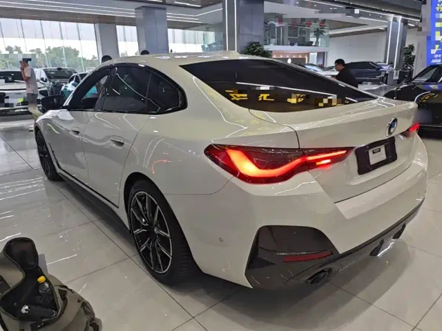 BMW 4 Series — Фото автомобиля 4