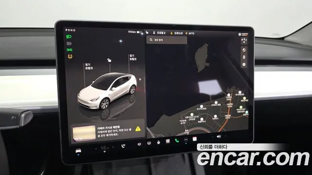 Tesla Model Y — Фото автомобиля 20