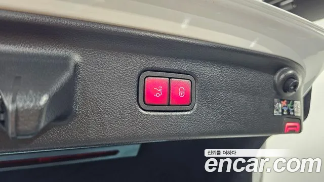 Mercedes-Benz S-Class — Фото автомобиля 19