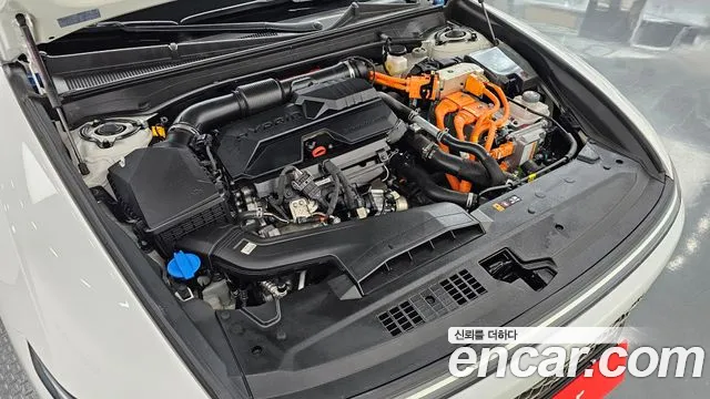 Hyundai Grandeur GN7 — Фото автомобиля 9
