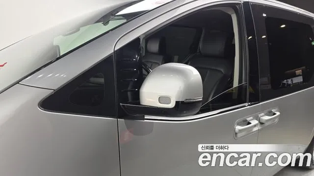 Hyundai Staria — Фото автомобиля 30
