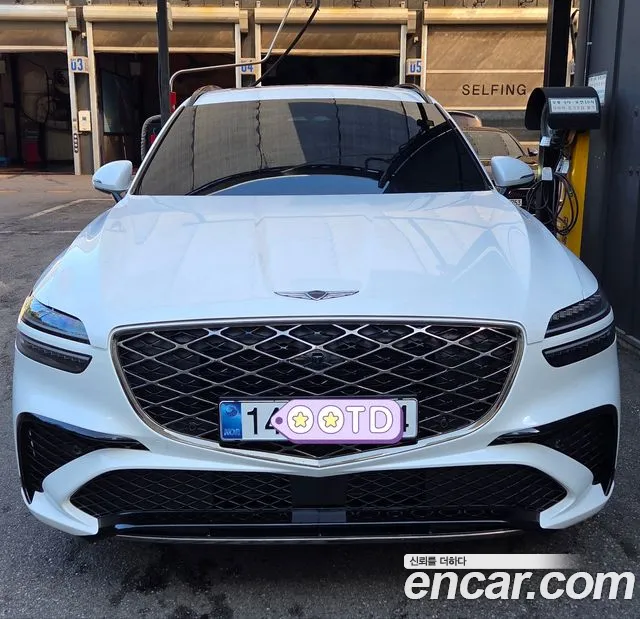 Genesis GV70 — Фото автомобиля 3