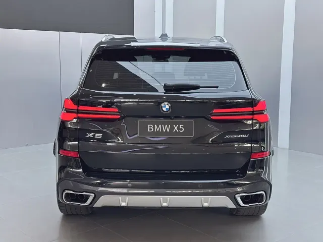 BMW X5 — Фото автомобиля 19