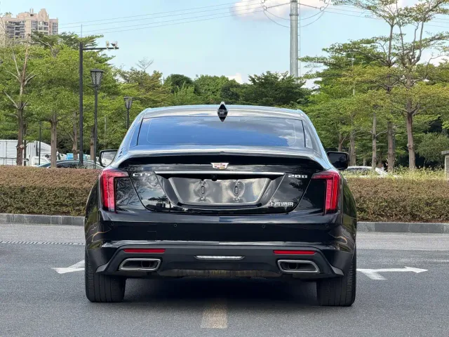 Cadillac CT5 — Фото автомобиля 6