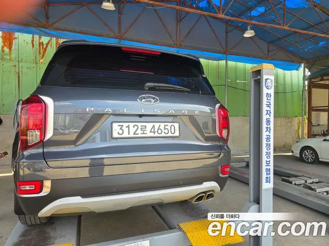 Hyundai Palisade Palisade Дизель 2.2 2WD — Фото автомобиля 5