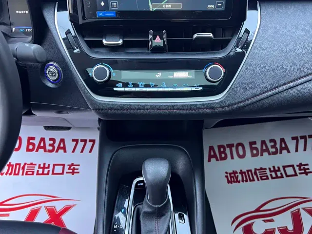 Toyota Corolla — Фото автомобиля 12
