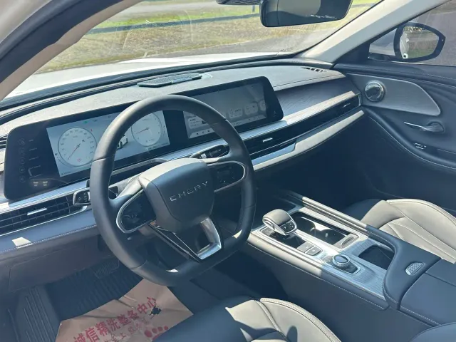 Chery Arrizo 8 — Фото автомобиля 8