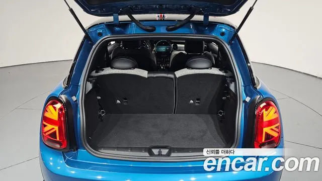 MINI Cooper Cooper Electric — Фото автомобиля 25