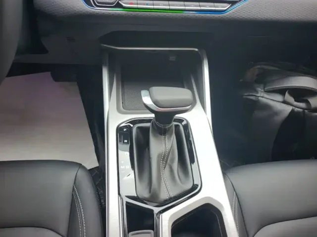 Geely Emgrand — Фото автомобиля 13