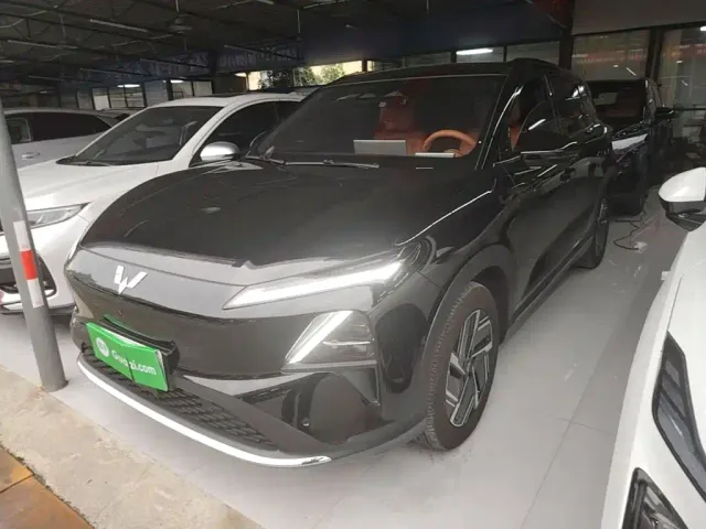 Фотография автомобиля — Wuling Starlight S
