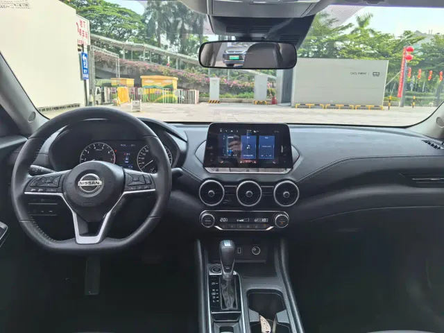 Nissan Sylphy — Фото автомобиля 10