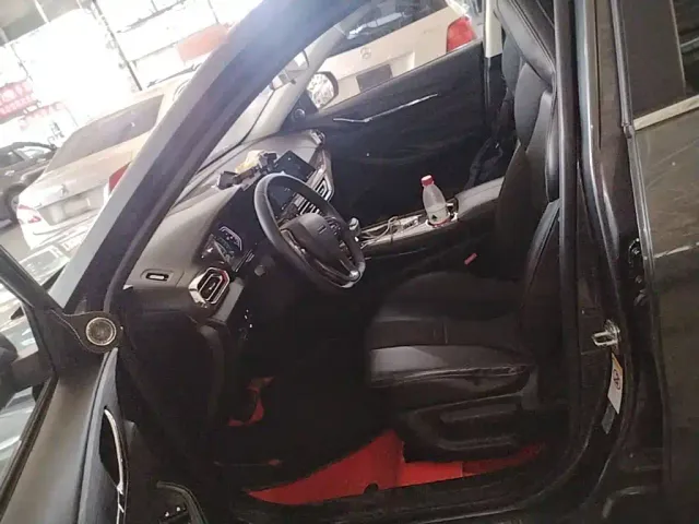 Changan Oushang X5 — Фото автомобиля 15