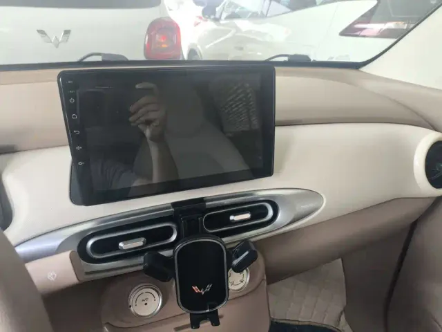 Wuling Hongguang Mini EV — Фото автомобиля 14
