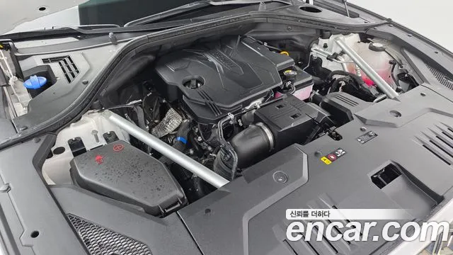 Genesis GV70 — Фото автомобиля 6